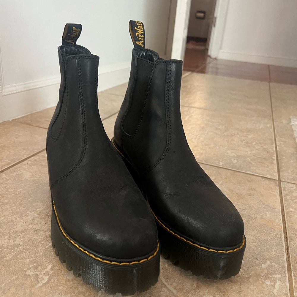 Doc Martens Rometty boots